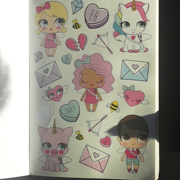 Sticker book - Picture 3 of 8